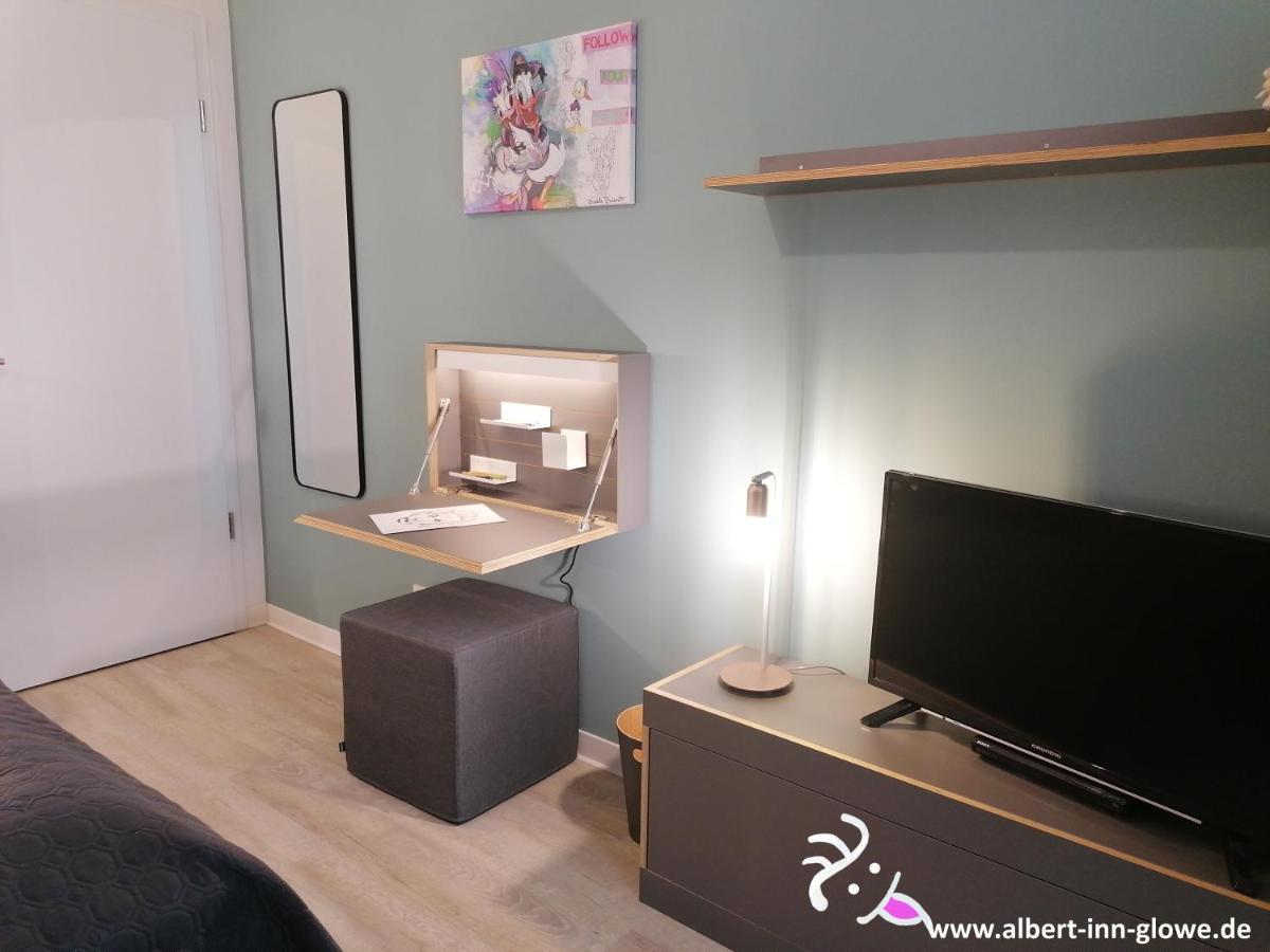 Albert-Inn-Glowe - Barrierefrei & 3 Schlafzimmer & Coworking & Strandkorb-Saisonal & Sauna Im Haus & Fahrraeder Buitenkant foto