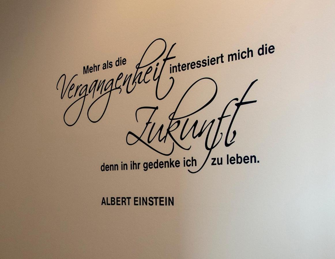 Albert-Inn-Glowe - Barrierefrei & 3 Schlafzimmer & Coworking & Strandkorb-Saisonal & Sauna Im Haus & Fahrraeder Buitenkant foto